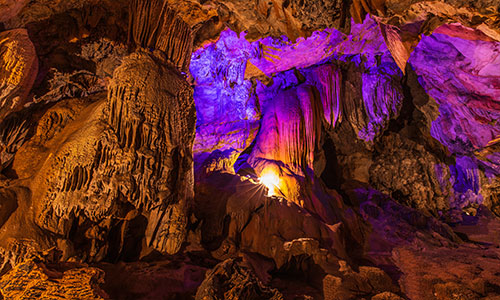 Yiling Cave